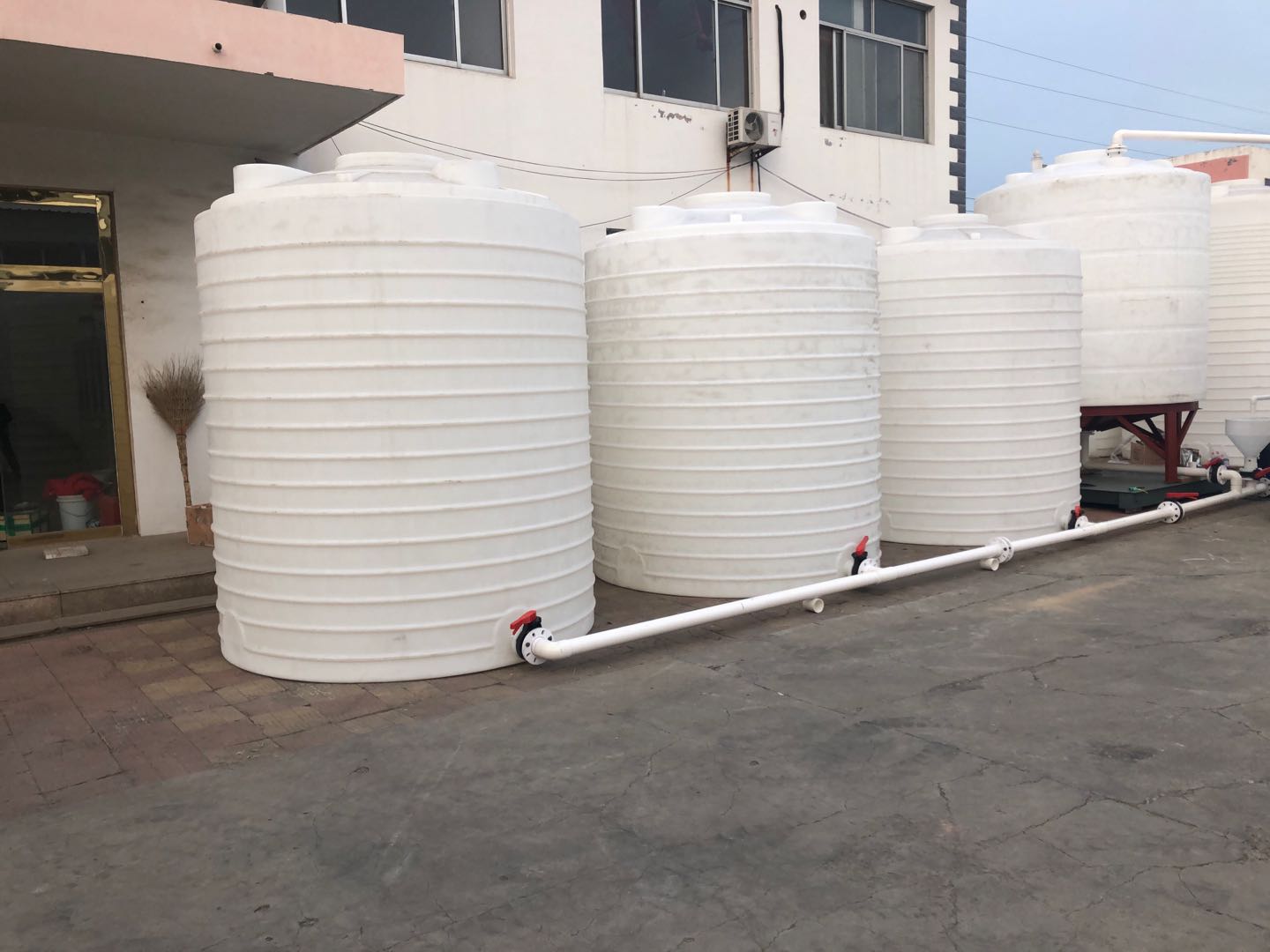 �������޵ĺ��ӹ�ˇ�Ĳ����˜ʼ���ͬ��λ��(y��ng)�x���Ϳ�ϷN�